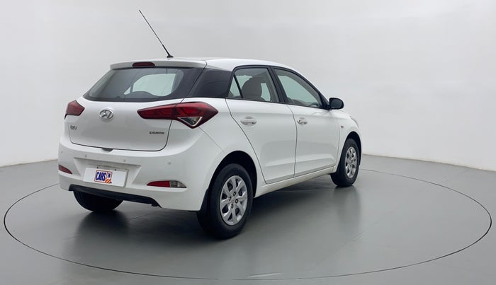 2017 Hyundai Elite i20 MAGNA 1.4 AT, Petrol, Automatic, 62,100 km, Right Back Diagonal