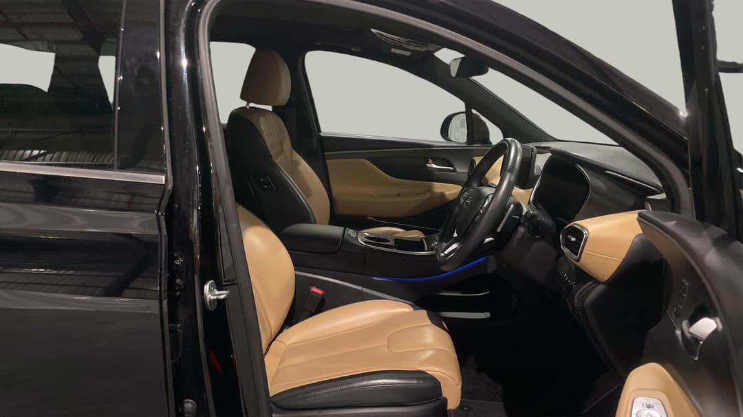 2021 Hyundai Santa Fe Highlander Crdi (AWD), Automatic, 77853 km, Right Side Front Door Cabin View