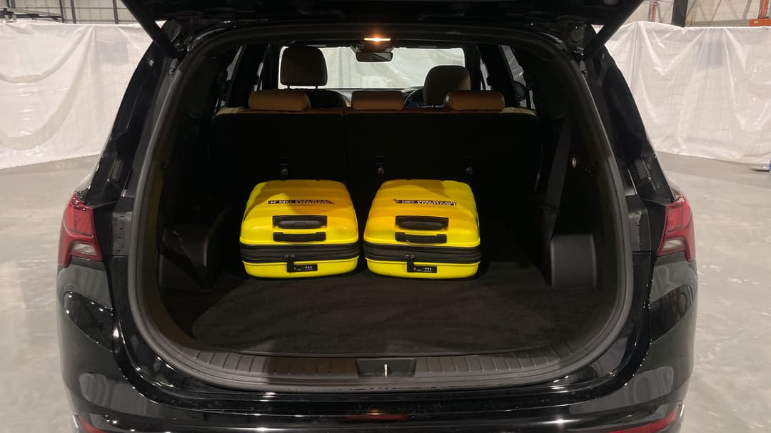 2021 Hyundai Santa Fe Highlander Crdi (AWD), Automatic, 77853 km, Boot Inside View with Luggage