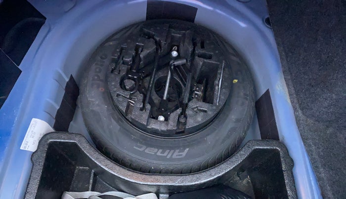 2018 Skoda Rapid AMBITION 1.5 TDI, Diesel, Manual, 93,397 km, Boot Inside