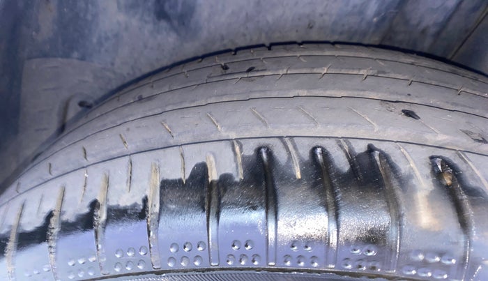 2018 Skoda Rapid AMBITION 1.5 TDI, Diesel, Manual, 93,397 km, Left Rear Tyre Tread