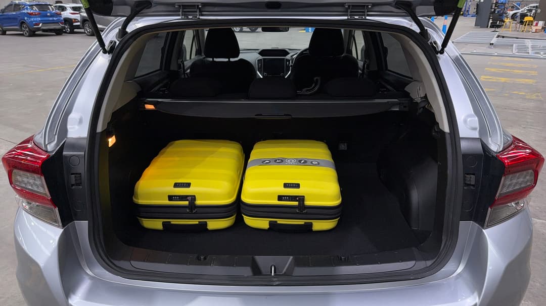 2022 Subaru Impreza 2.0i Premium (AWD), Automatic, 27473 km, Boot Inside View with Luggage