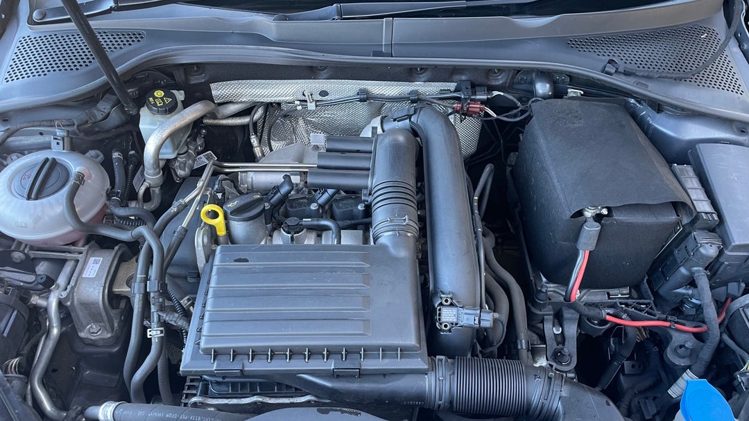 Open Bonnet (Engine)