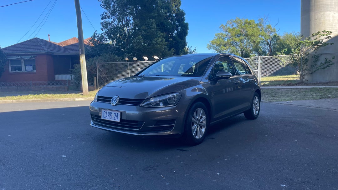 Left Front Diagonal (45- Degree) View