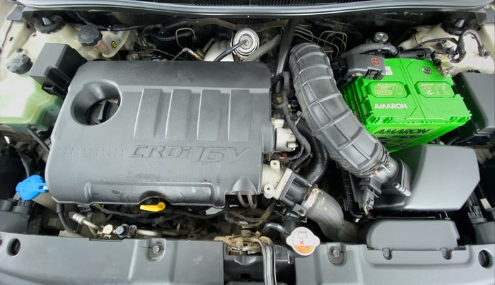 2015 Hyundai Verna FLUIDIC 1.6 CRDI S (o), Diesel, Manual, 78,894 km, Open Bonet