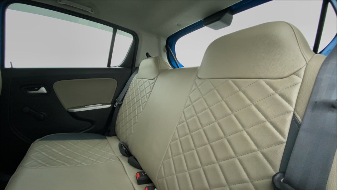 Right Side Rear Door Cabin