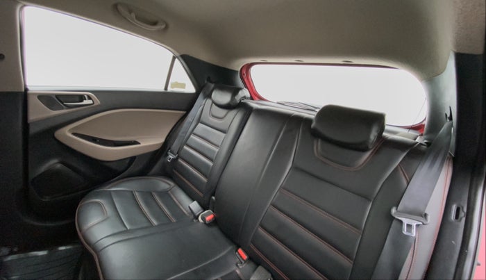 2016 Hyundai Elite i20 ASTA 1.2 (O), Petrol, Manual, 53,851 km, Right Side Rear Door Cabin