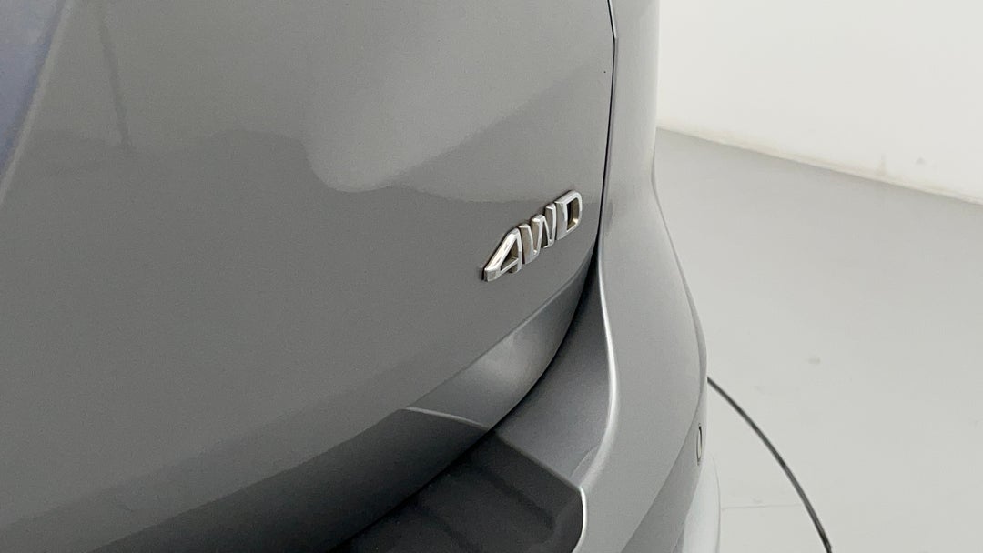 Badge (Boot Right Side)