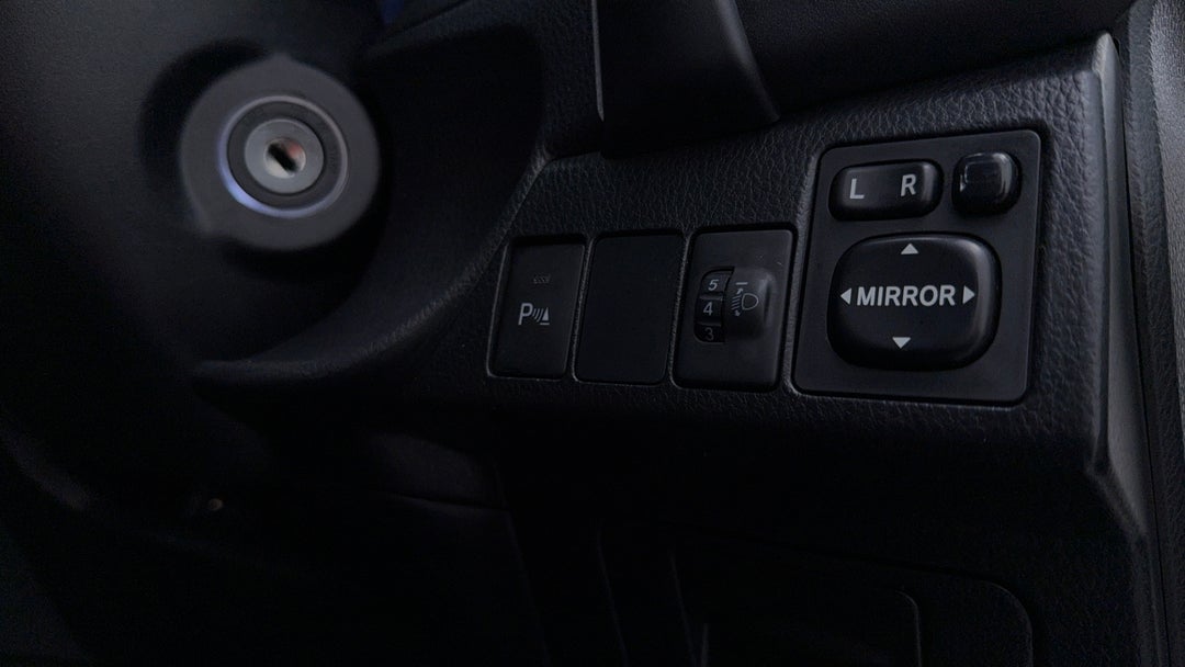 Utility Switches/Buttons