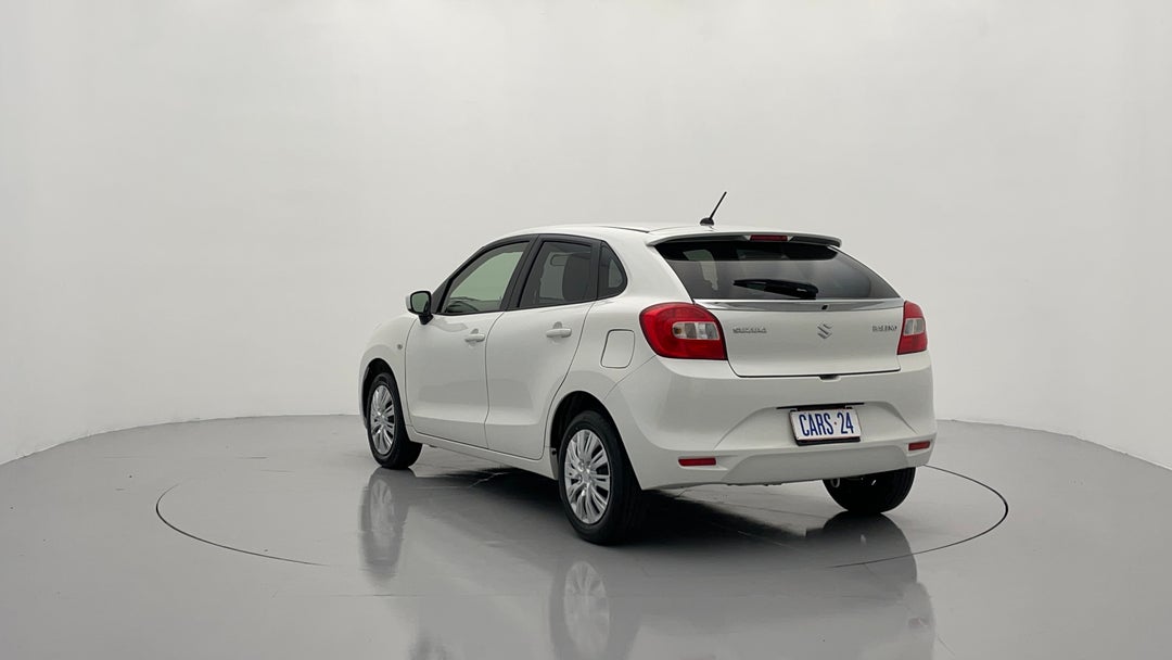 Left Back Diagonal (45- Degree) View