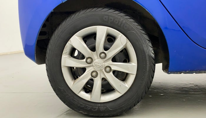 2013 Hyundai Eon MAGNA +, Petrol, Manual, 19,675 km, Right Rear Wheel
