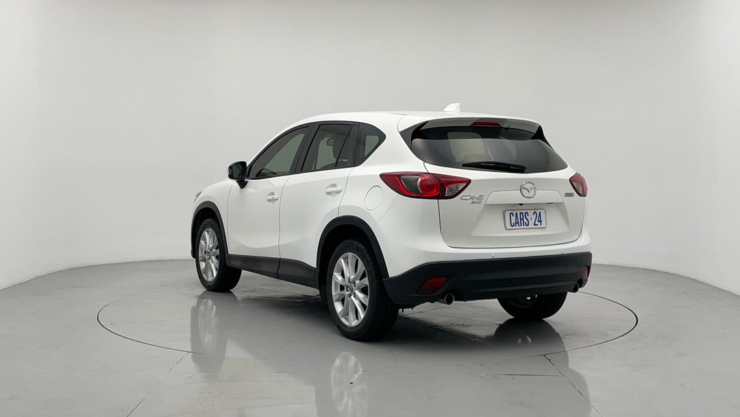 Left Back Diagonal (45- Degree) View