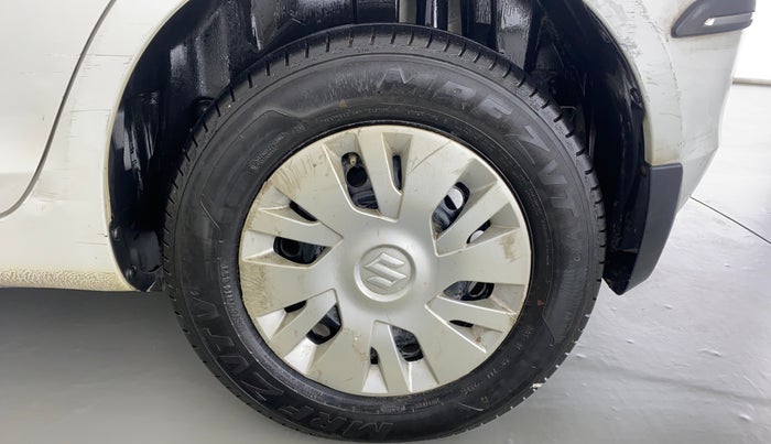 2012 Maruti Swift VXI D, CNG, Manual, 67,917 km, Left Rear Wheel