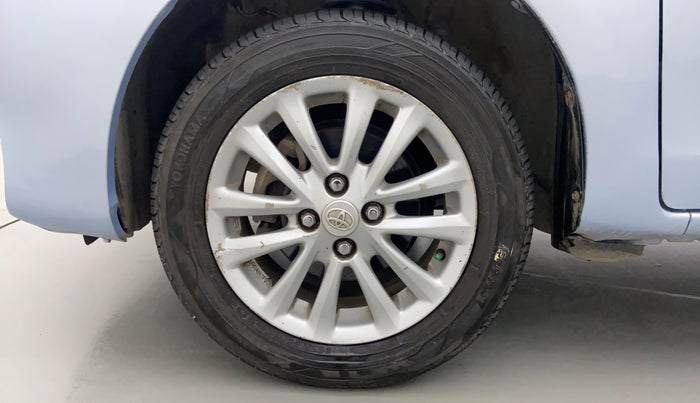 2011 Toyota Etios V, Petrol, Manual, 43,968 km, Left Front Wheel