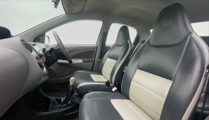 2011 Toyota Etios V, Petrol, Manual, 43,968 km, Right Side Front Door Cabin