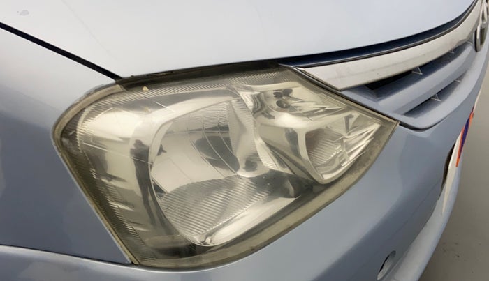 2011 Toyota Etios V, Petrol, Manual, 43,968 km, Right headlight - Faded