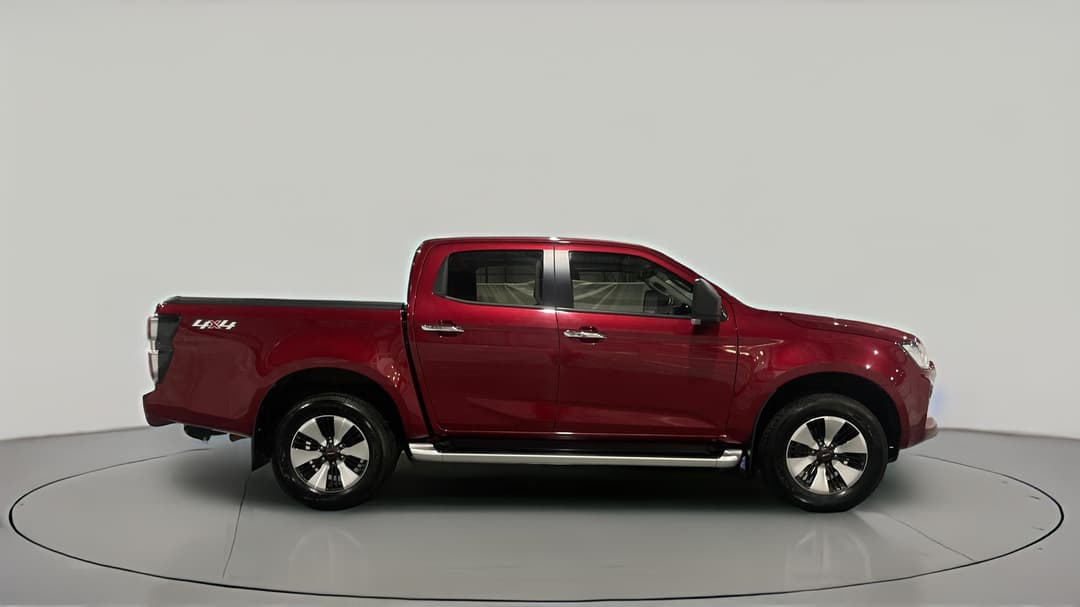 2022 Isuzu D-MAX Ls-u+ (4x4), Automatic, 60846 km, Right Side View