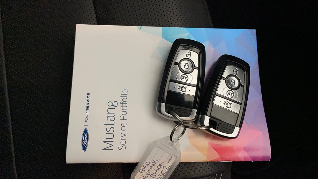 2022 Ford Mustang Gt 5.0 V8, Automatic, 6826 km, Key Close-up