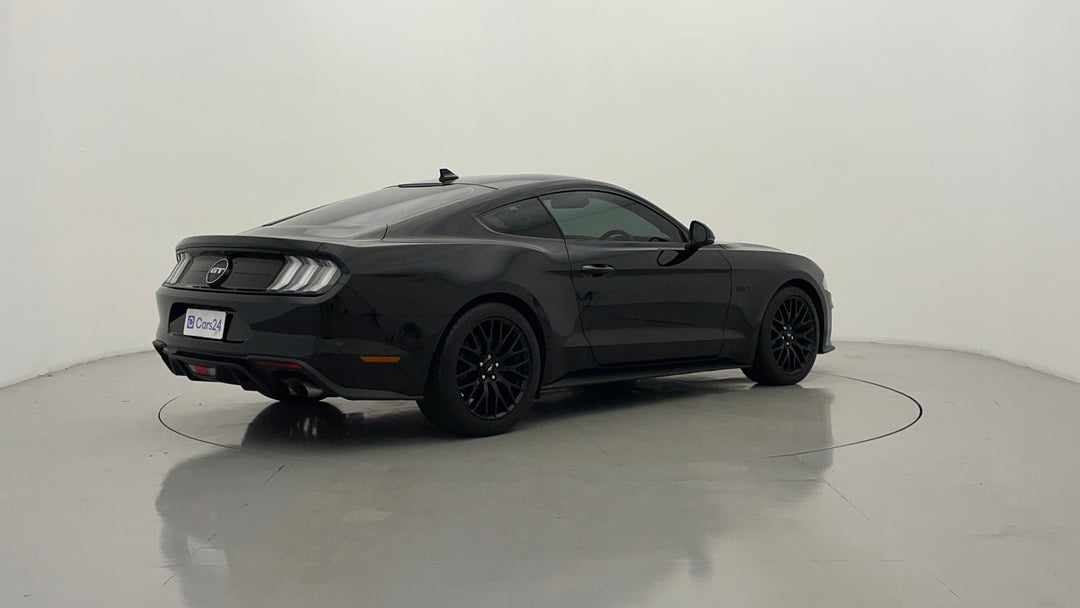 2022 Ford Mustang Gt 5.0 V8, Automatic, 6826 km, Right Back Diagonal (45- Degree) View