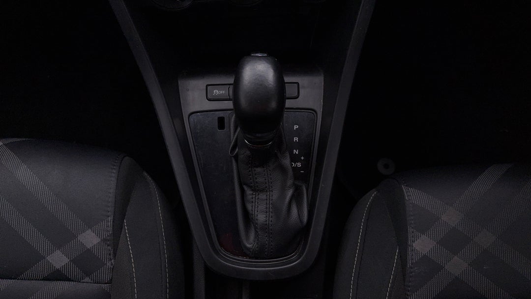 2020 MG Mg3 Auto Core, Automatic, 133867 km, Gear Lever 