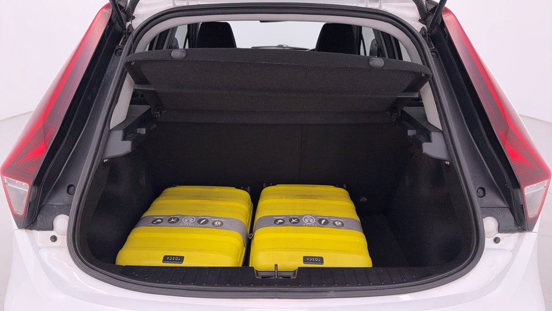 2020 MG Mg3 Auto Core, Automatic, 133867 km, Boot Inside View with Luggage