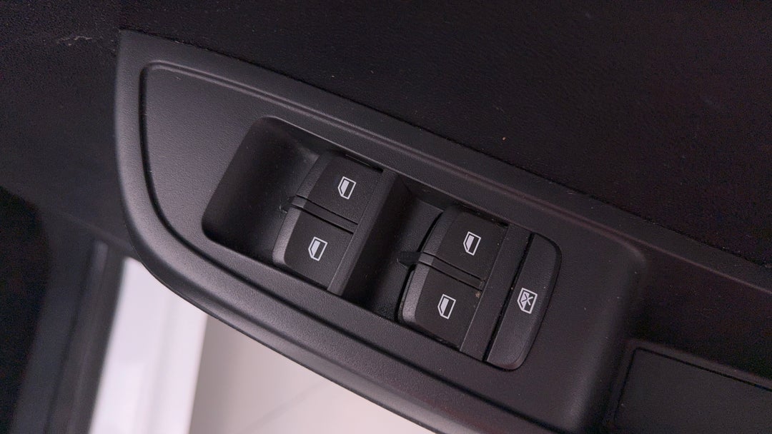 2020 MG Mg3 Auto Core, Automatic, 133867 km, Drivers Side Door Panel Controls