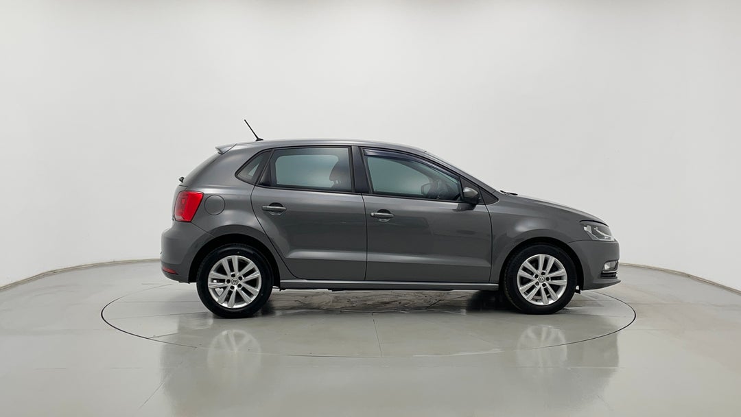 2017 Volkswagen Polo 81 Tsi Comfortline, Automatic, 73127 km, Right Side View
