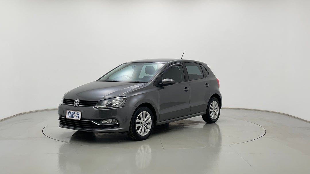 2017 Volkswagen Polo 81 Tsi Comfortline, Automatic, 73127 km, Left Front Diagonal (45- Degree) View
