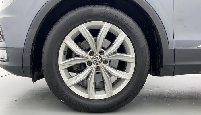 2018 Volkswagen TIGUAN HIGHLINE A/T, Diesel, Automatic, 76,254 km, Left Front Wheel
