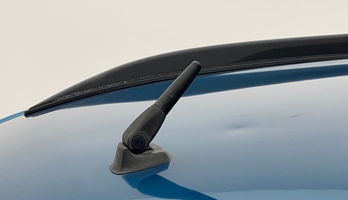 2020 Renault Kwid CLIMBER 1.0 AMT (O), Petrol, Automatic, 42,356 km, Roof - Antenna has minor damage