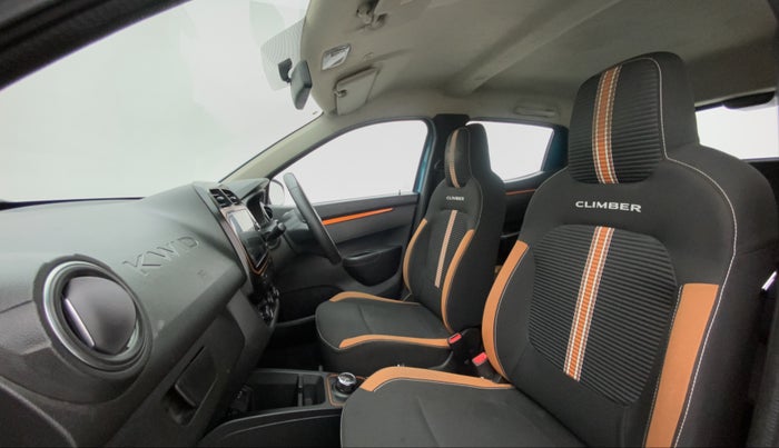 2020 Renault Kwid CLIMBER 1.0 AMT (O), Petrol, Automatic, 42,356 km, Right Side Front Door Cabin