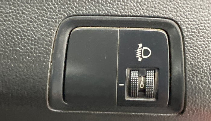 2015 Hyundai Elite i20 SPORTZ 1.2, Petrol, Manual, 75,706 km, Dashboard - Headlight height adjustment not working