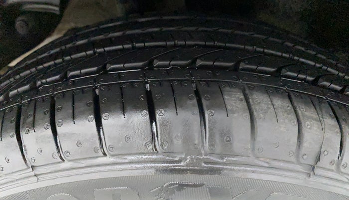 2017 Hyundai Creta 1.4 S PLUS, Diesel, Manual, 63,860 km, Right Rear Tyre Tread