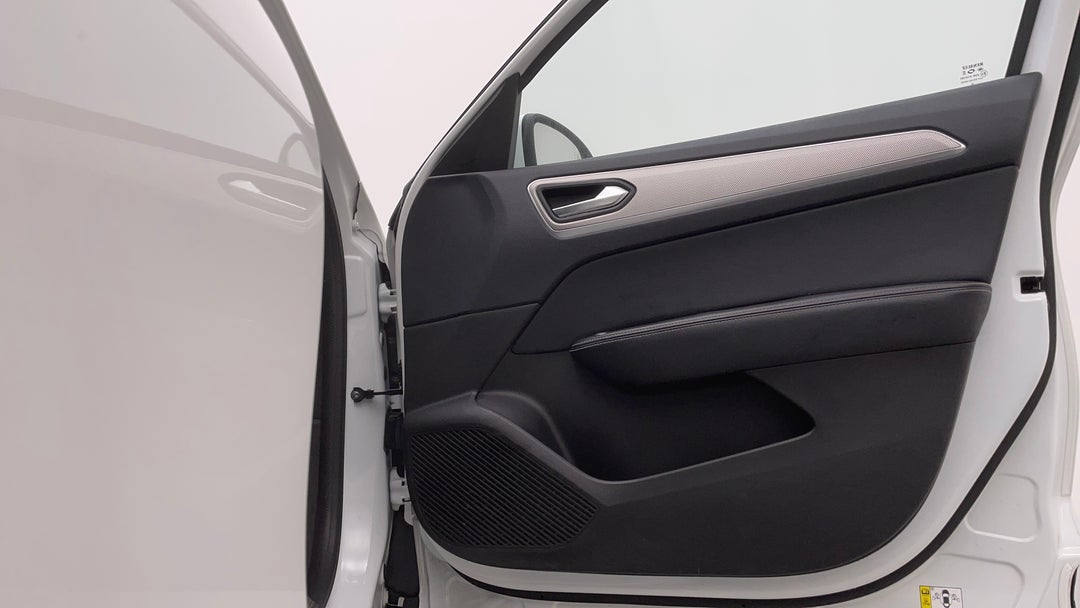 2023 Renault Arkana Zen, Automatic, 50770 km, Speaker View