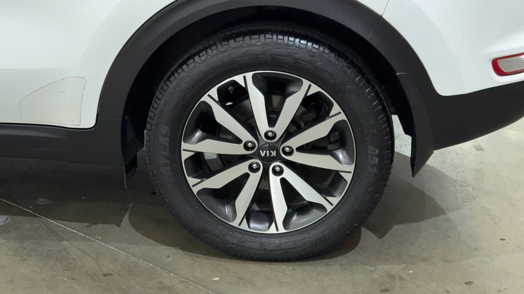 2016 Kia Sportage Sli (AWD), Automatic, 111084 km, Left Rear Wheel