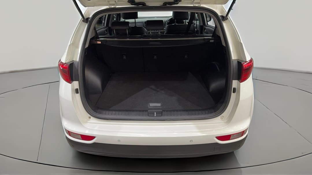2016 Kia Sportage Sli (AWD), Automatic, 111084 km, Boot Inside View