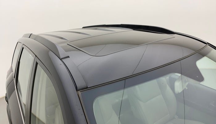 2016 Mahindra XUV500 W10 AWD AT, Diesel, Automatic, 55,591 km, Roof