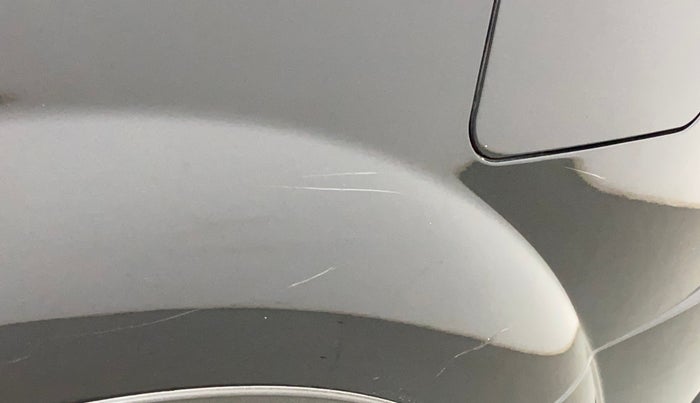 2016 Mahindra XUV500 W10 AWD AT, Diesel, Automatic, 55,591 km, Left quarter panel - Minor scratches