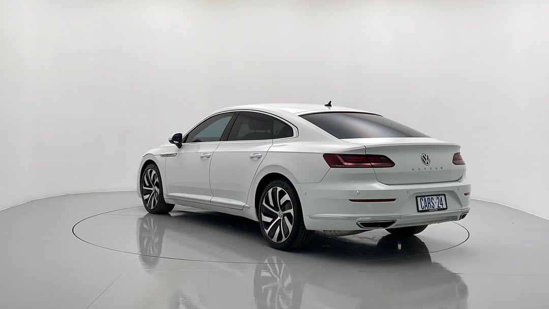 Left Back Diagonal (45- Degree) View