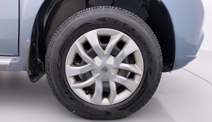 2014 Nissan Terrano XL P, Petrol, Manual, 81,792 km, Right Front Wheel