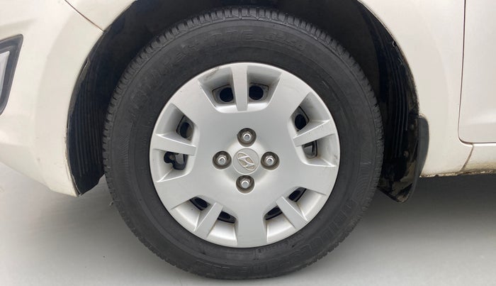 2012 Hyundai i20 MAGNA (O) 1.2, Petrol, Manual, 42,785 km, Left Front Wheel