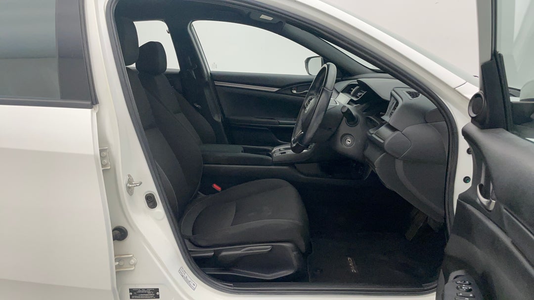 2017 Honda Civic Vti, Automatic, 99020 km, Right Side Front Door Cabin View