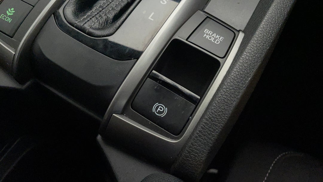 2017 Honda Civic Vti, Automatic, 99020 km, Handbrake