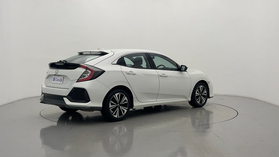 2017 Honda Civic Vti, Automatic, 99020 km, Right Back Diagonal (45- Degree) View