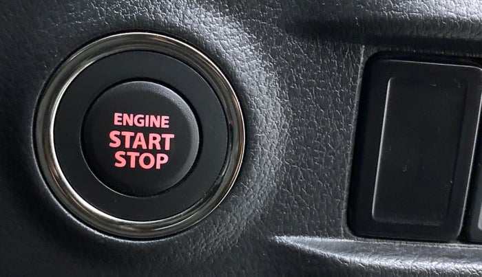 2022 Toyota URBAN CRUISER PREMIUM GRADE MT DUAL TONE, Petrol, Manual, 25,295 km, Keyless Start/ Stop Button