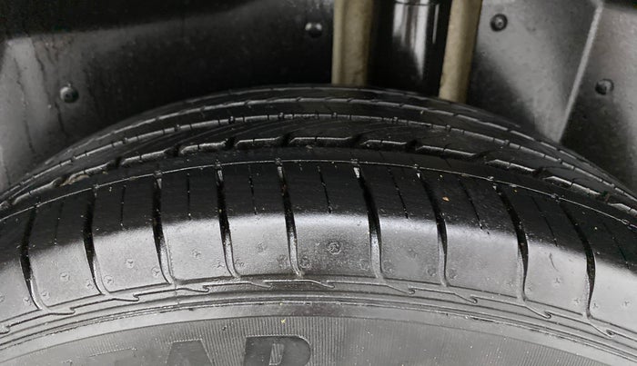 2019 MG HECTOR SHARP HYBRID 1.5 PETROL, Petrol, Manual, 12,532 km, Left Rear Tyre Tread