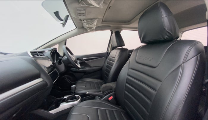 2019 Honda WR-V 1.5 i-DTEC VX MT, Diesel, Manual, 30,092 km, Right Side Front Door Cabin