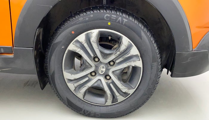 2018 Tata TIAGO NRG PETROL, Petrol, Manual, 69,335 km, Right Front Wheel