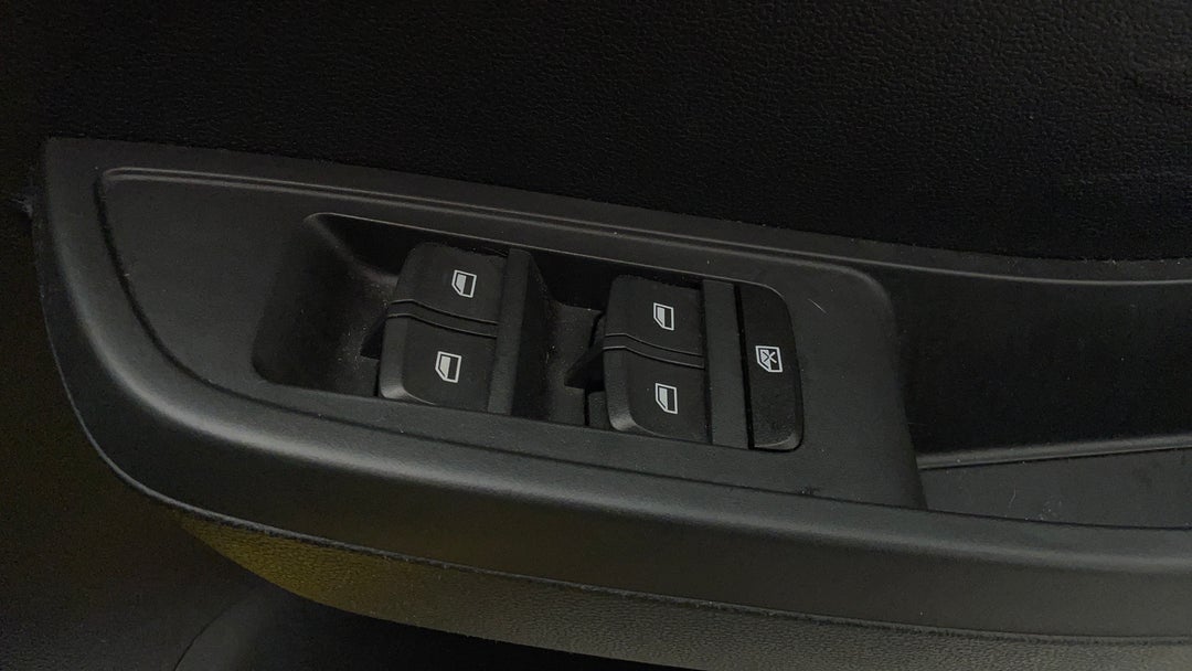 2020 MG Mg3 Auto Excite (with Navigation), Automatic, 58322 km, Drivers Side Door Panel Controls