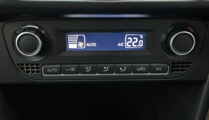 2019 Volkswagen Vento COMFORTLINE MT PETROL, Petrol, Manual, 17,439 km, Automatic Climate Control